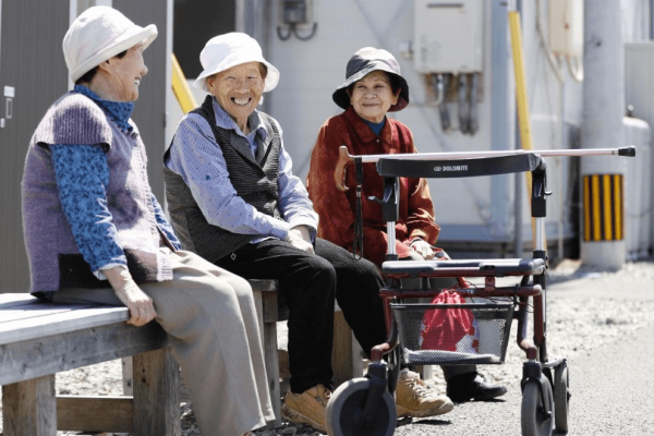 Những đối sách quan trọng của Nhật Bản với tình trạng già hóa dân số