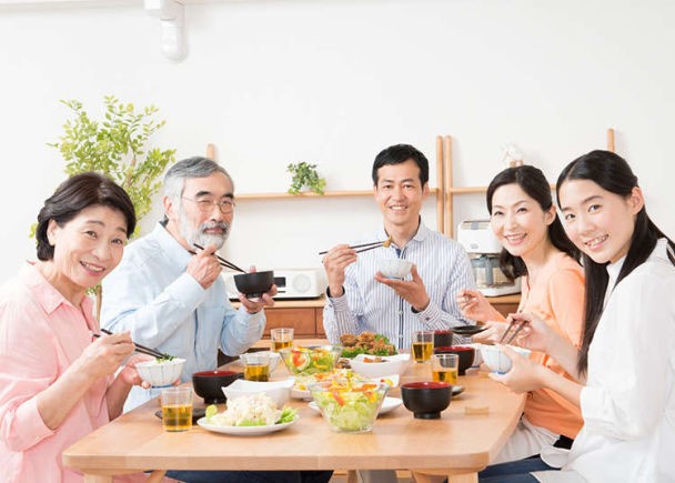 Quy tắc ứng xử trên bàn ăn tại Nhật Bản