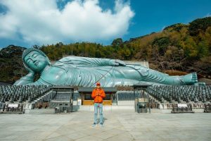 Chùa Nanzoin nơi có bức tượng Phật bằng đồng lớn nhất thế giới
