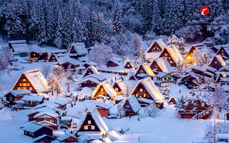 Làng cổ Shirakawa vào mùa đông đẹp thơ mộng như trong cổ tích