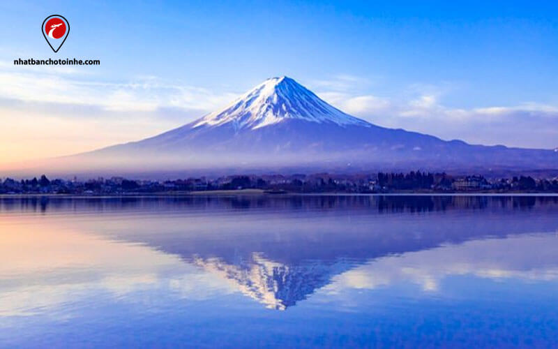 Núi Phú Sĩ - một biểu tượng nổi tiếng của Nhật Bản