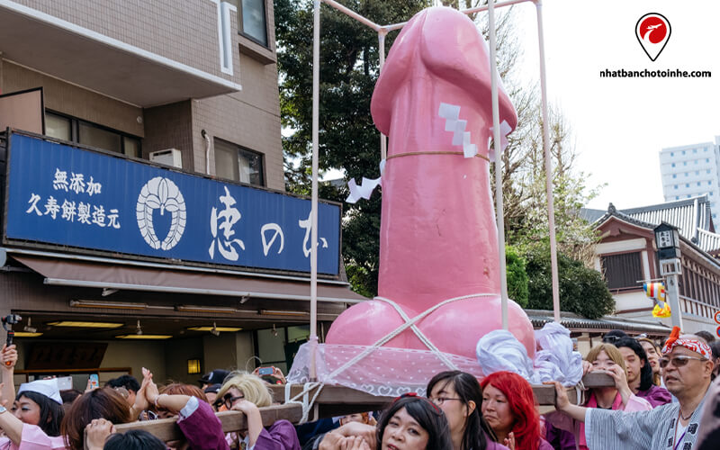 Lễ hội rùng rợn Nhật Bản: Kanamara Matsuri