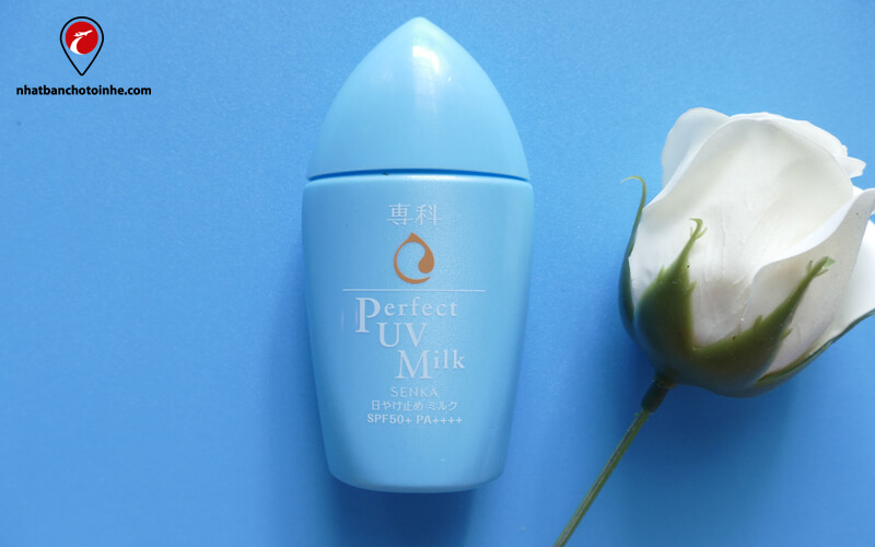 Kem chống nắng Nhật Bản Senka Perfect UV Milk.