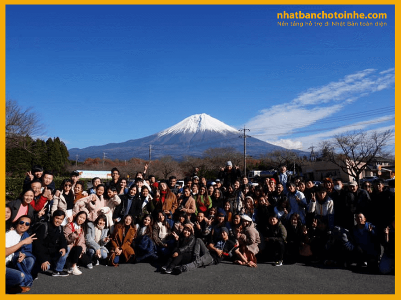 Buổi học ngoại khóa của Học viện Quốc tế Tokyo Nhật Bản