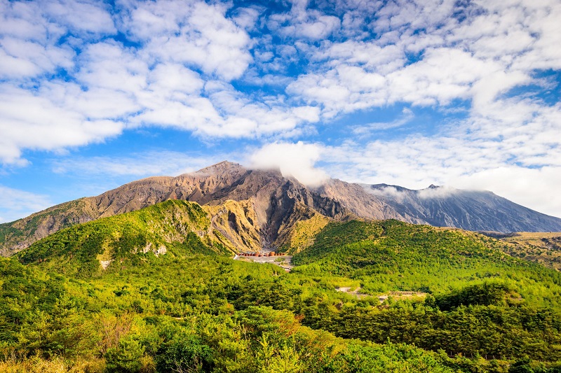 Kagoshima sở hữu nhiều ngọn núi lửa