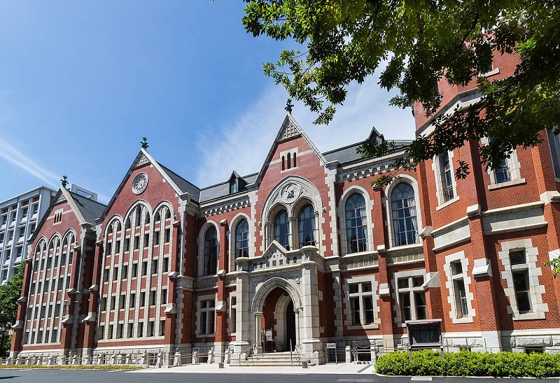 Keio University